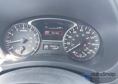 2015 Nissan Altima 2.5/2.5 S/2.5 Sl/2.5 Sv z USA, uszkodzony, nr VIN 1N4AL3AP2FC282566